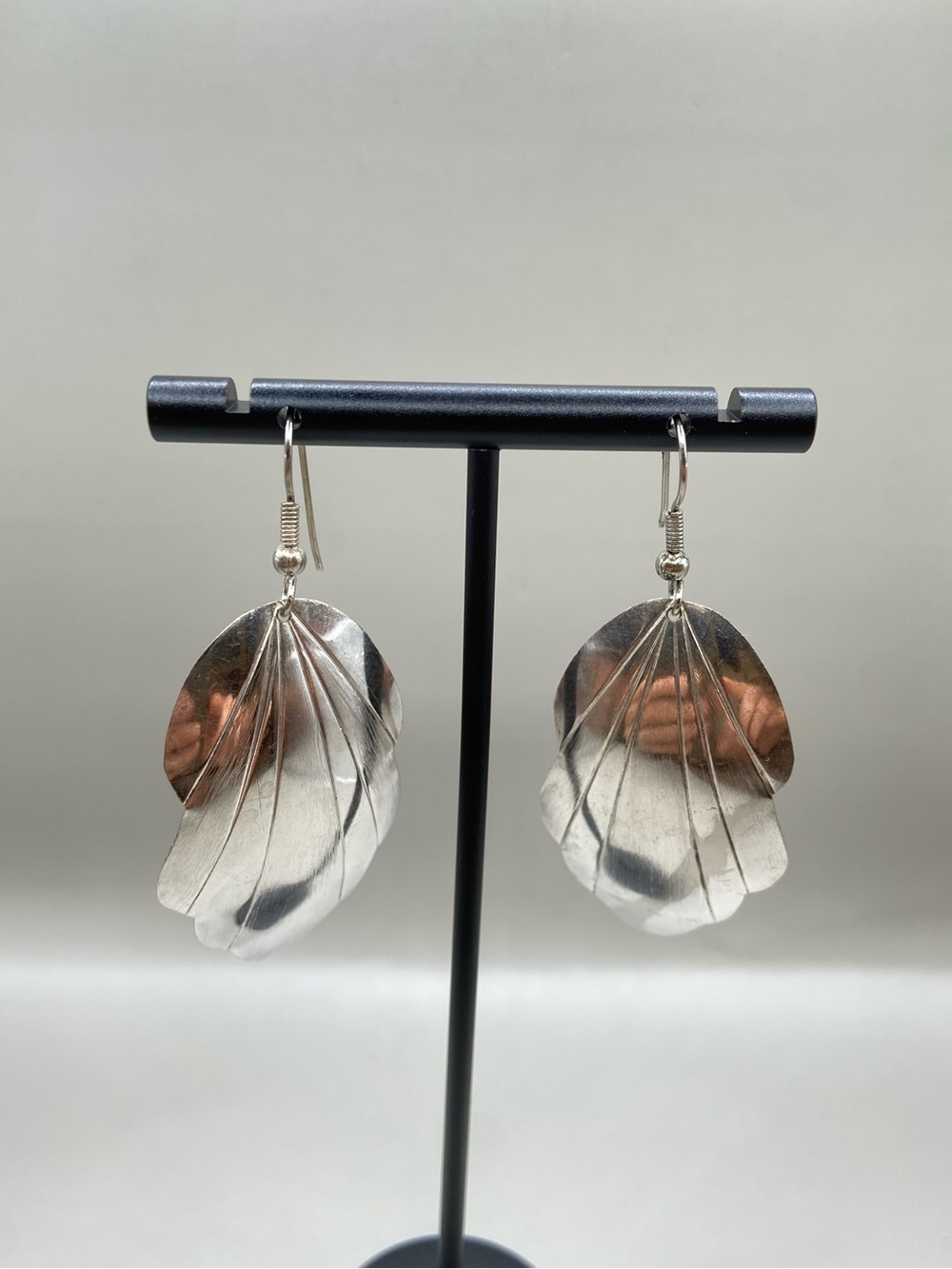 Alpaca Mexico Silver Tone Brushed Leaf Shape Earrings